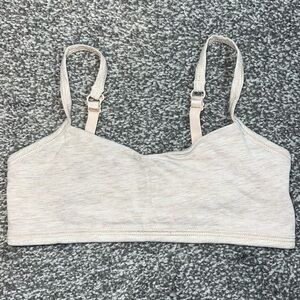IVIVVA TRAINING BRA GIRLS SIZE 8